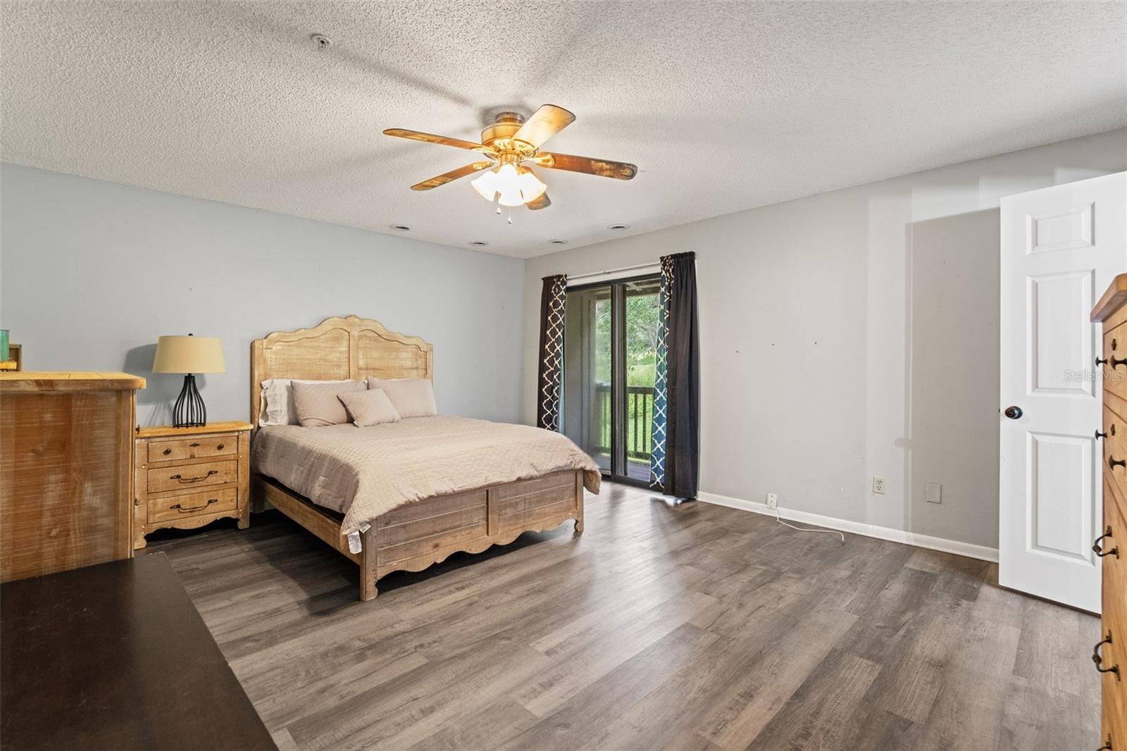 4063 BASEBALL POND RD