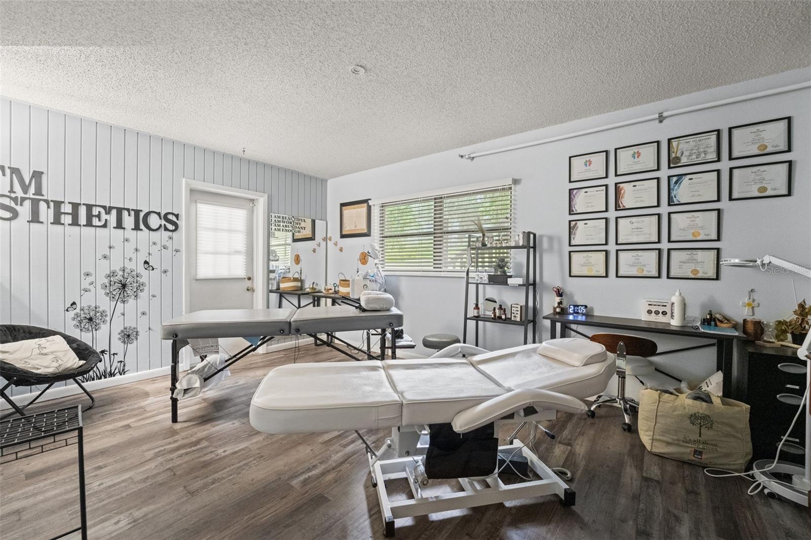 4063 BASEBALL POND RD