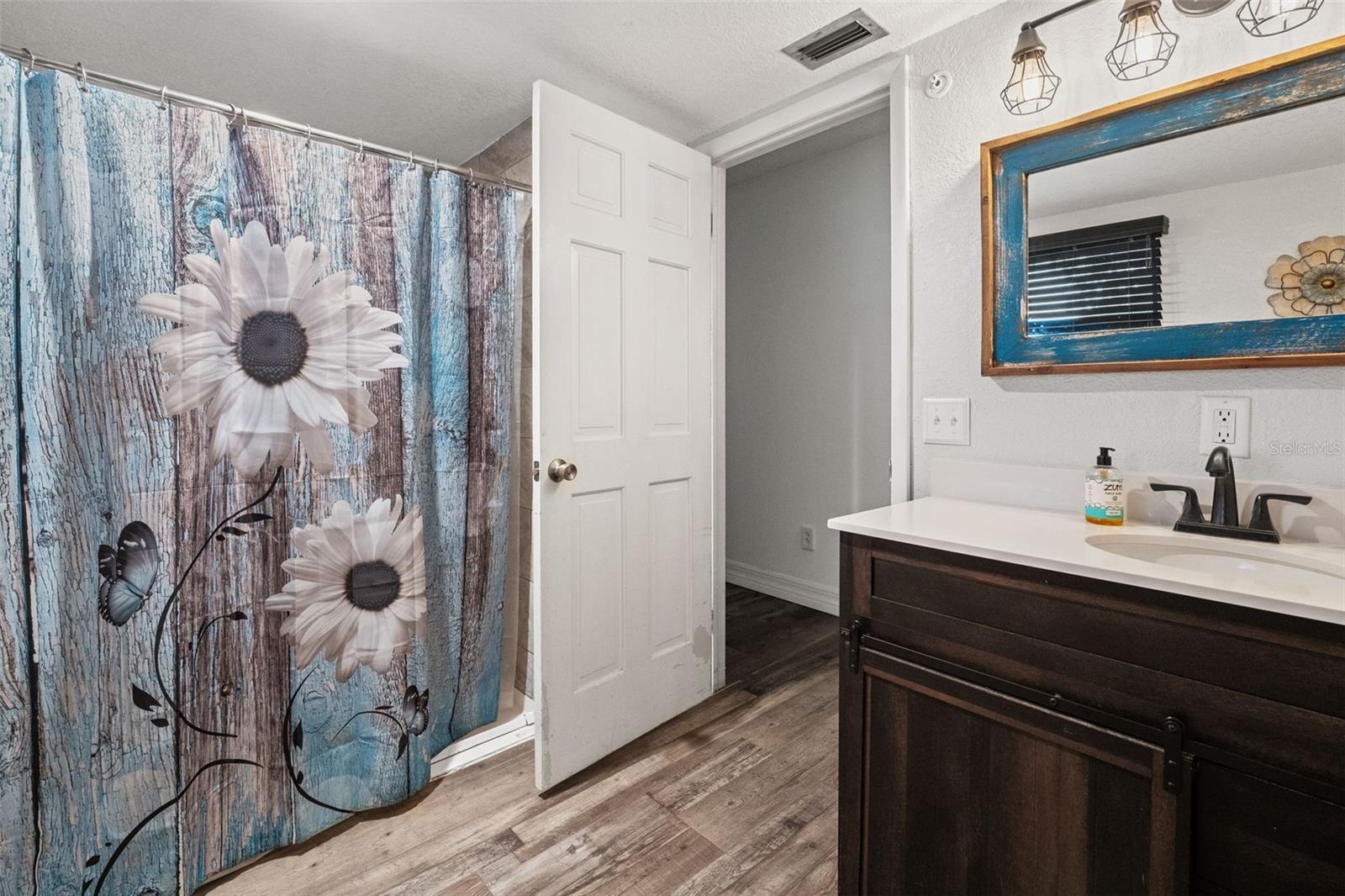 4063 BASEBALL POND RD