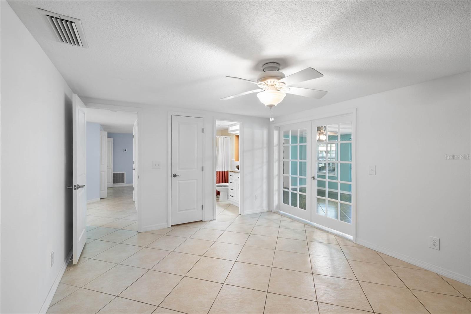 7313 HATTERAS DR