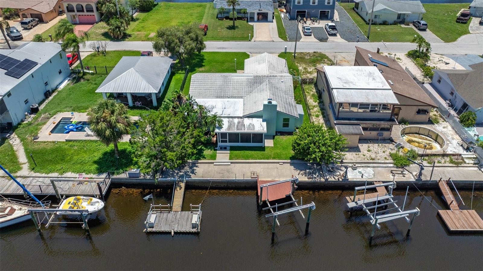 7313 HATTERAS DR