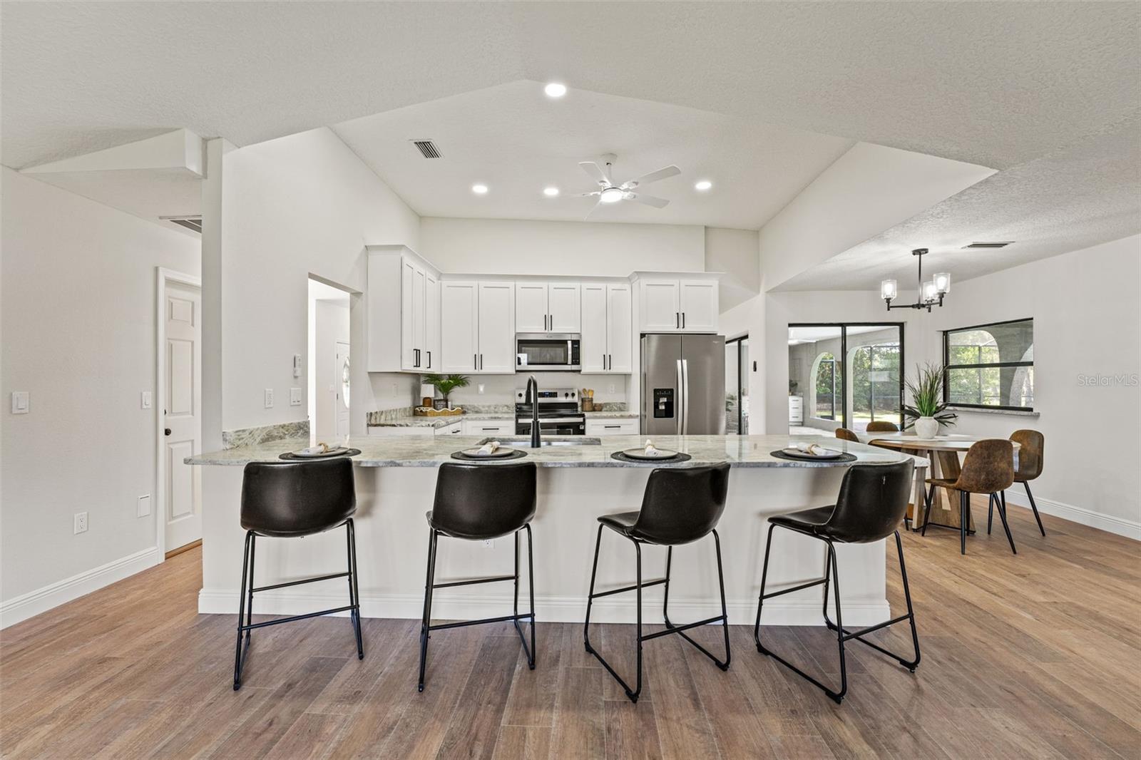 3385 SPRING PARK WAY