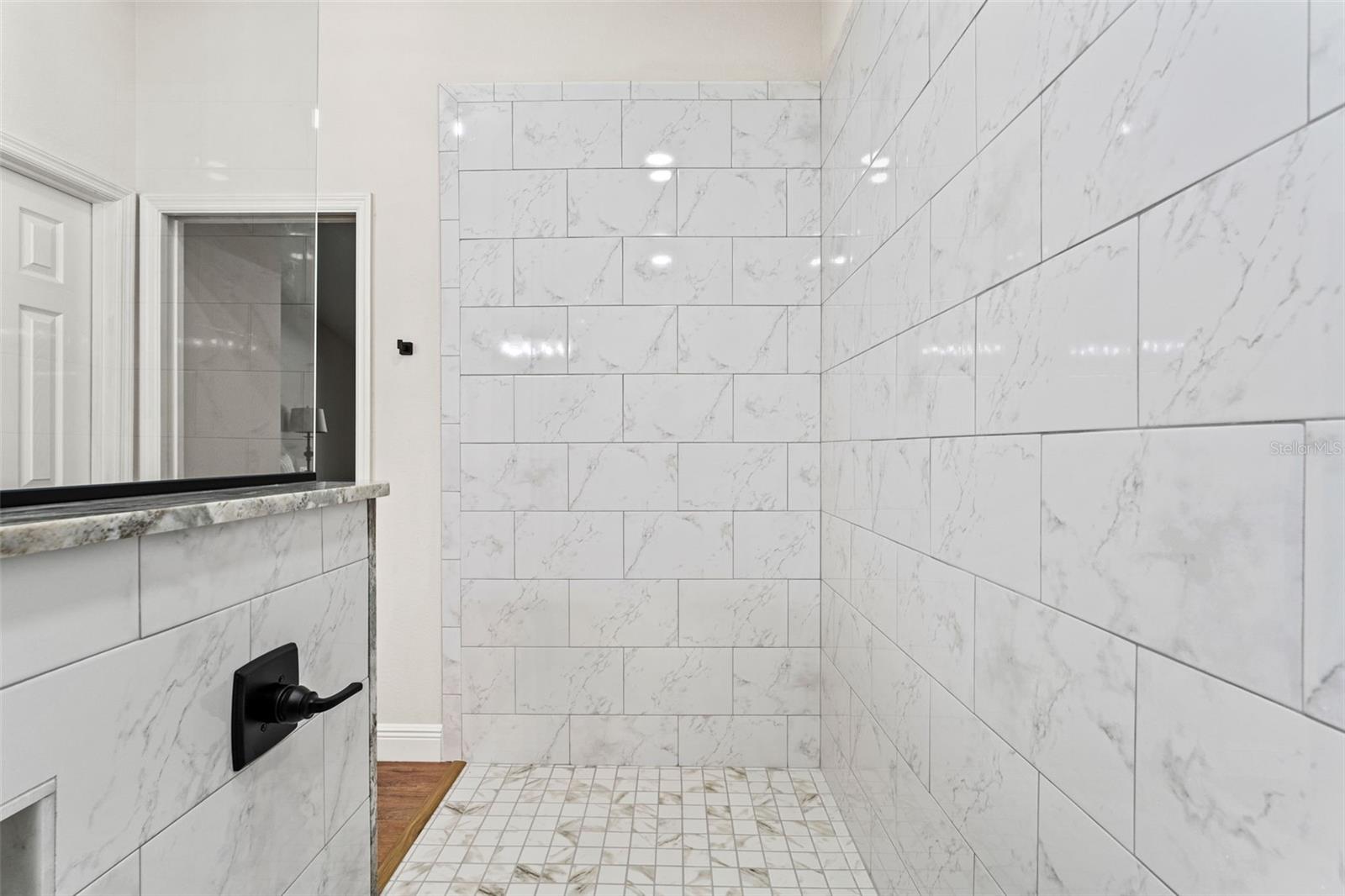 3385 SPRING PARK WAY