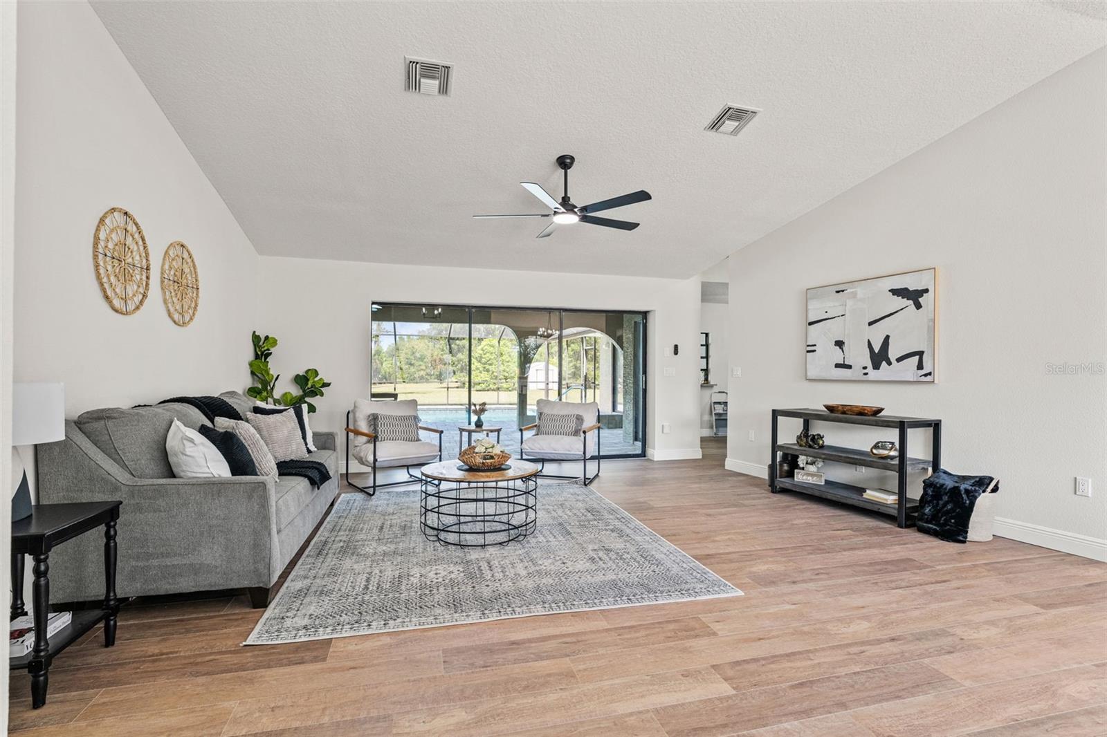 3385 SPRING PARK WAY