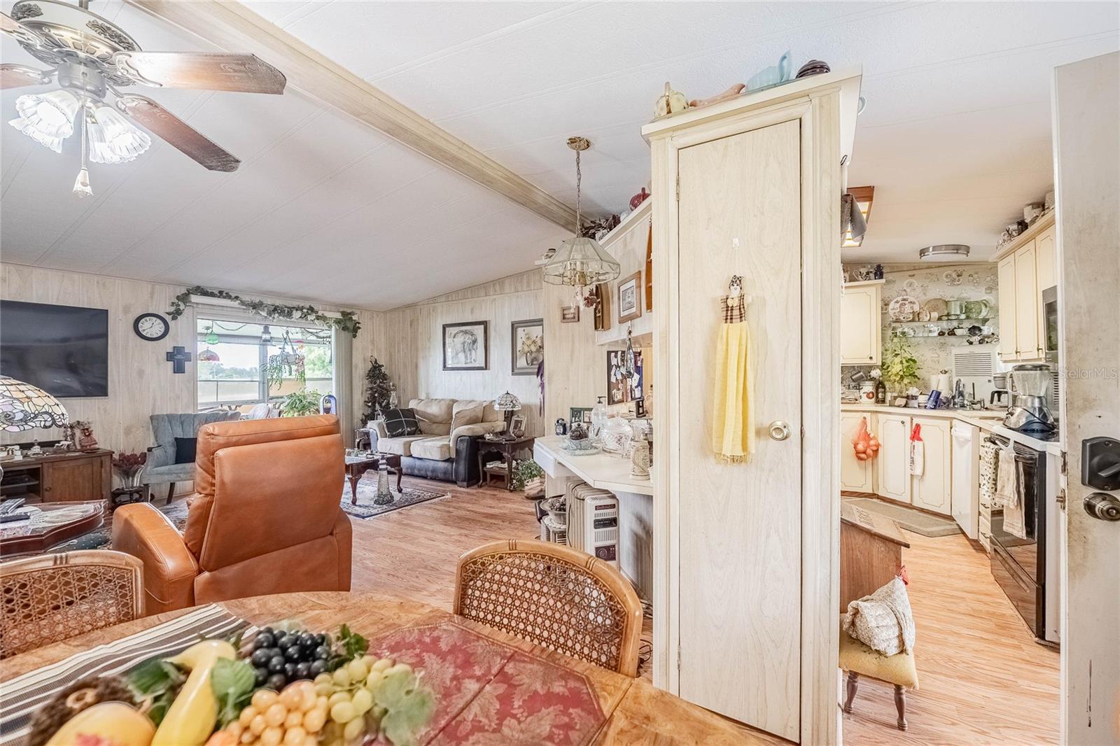 2055 S FLORAL AVE #306