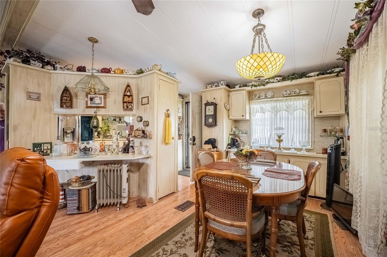 2055 S FLORAL AVE #306