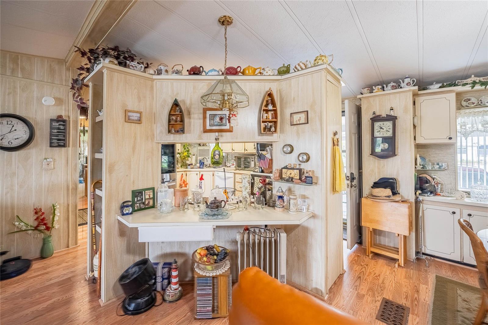 2055 S FLORAL AVE #306