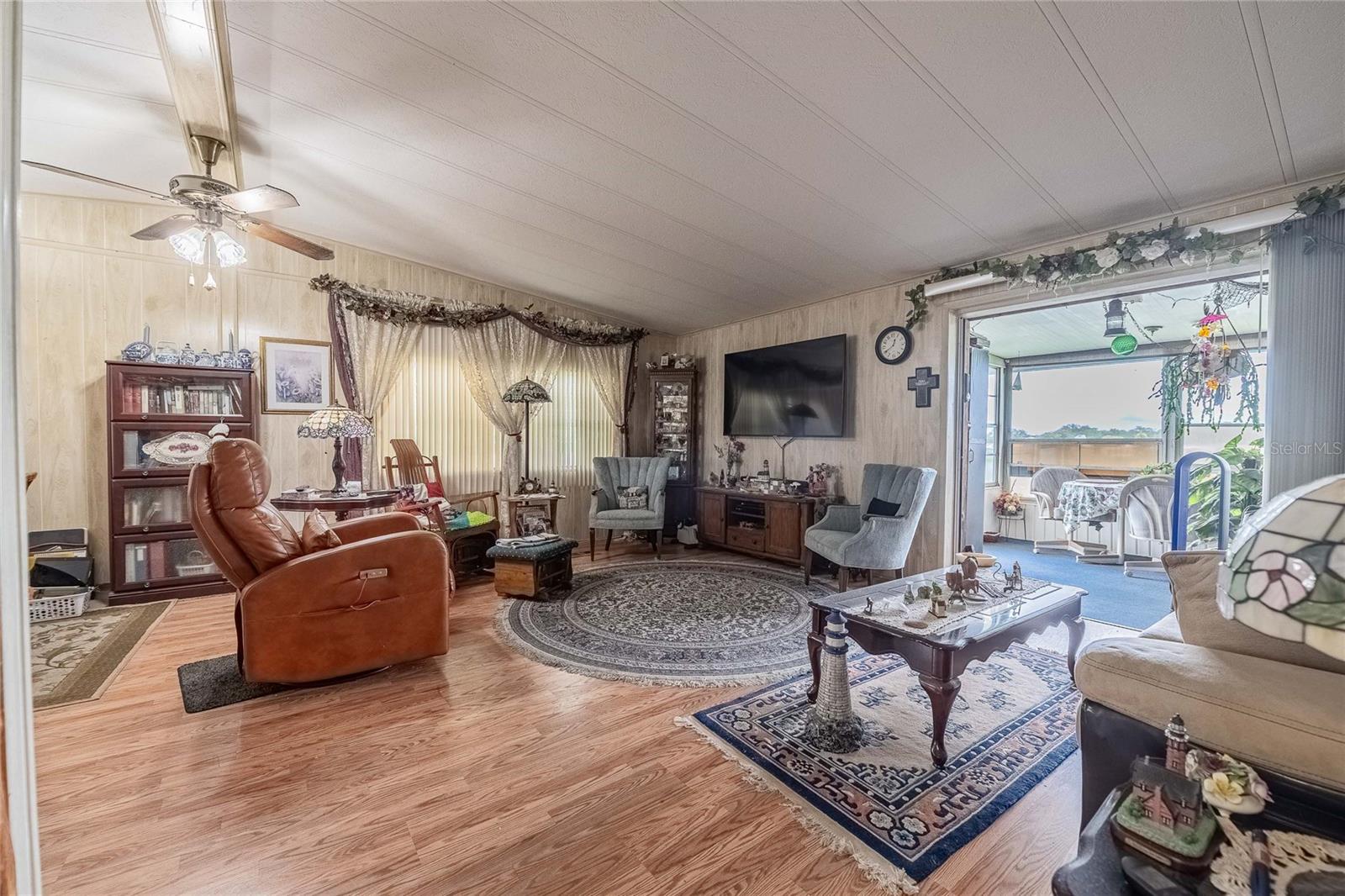 2055 S FLORAL AVE #306