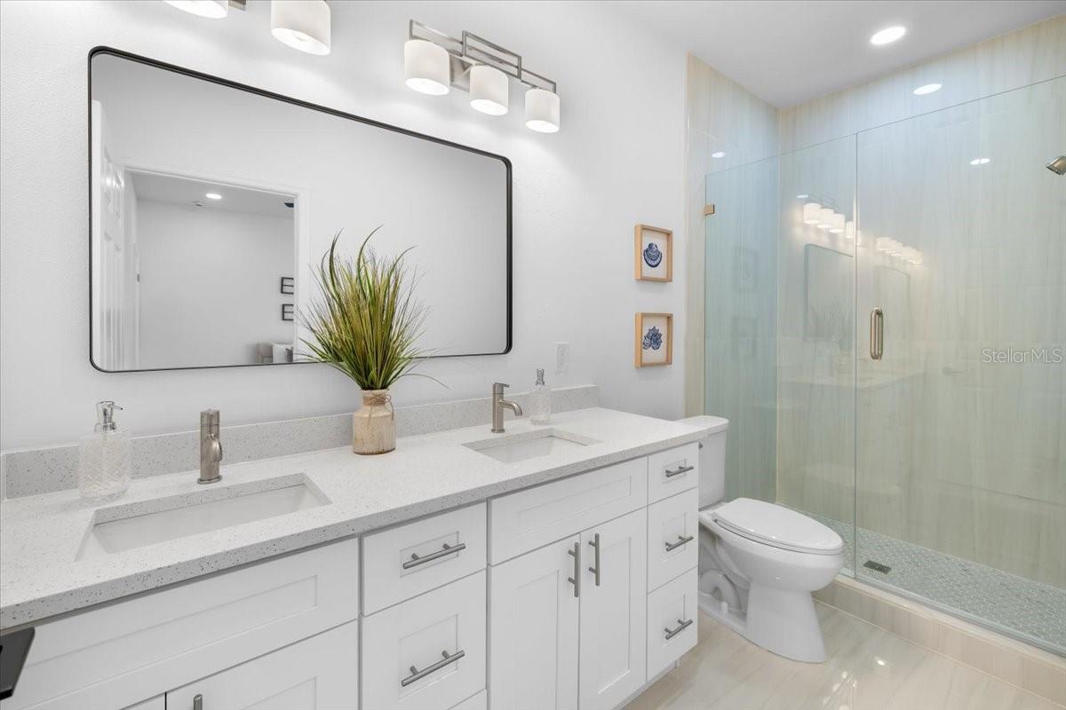 3368 FERNLEAF DR