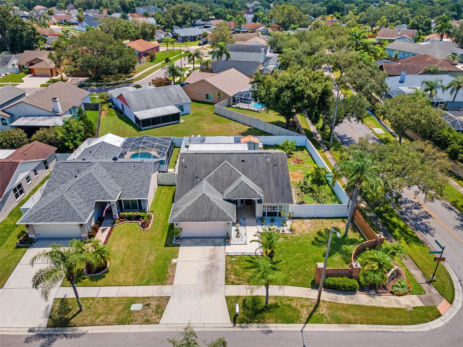 8801 CHESTERTON PL