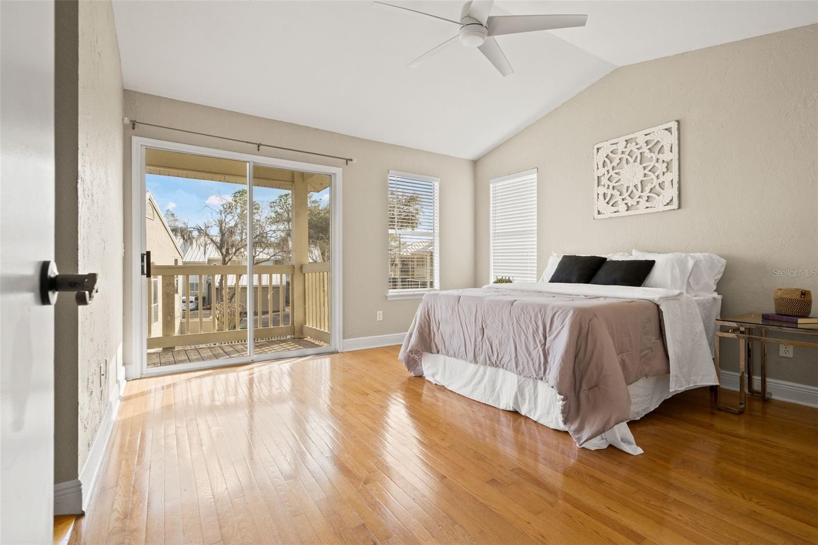 3416 CYPRESS HEAD CT