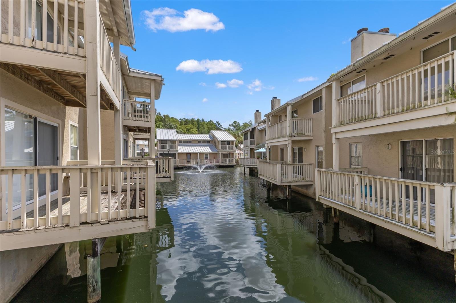 3416 CYPRESS HEAD CT