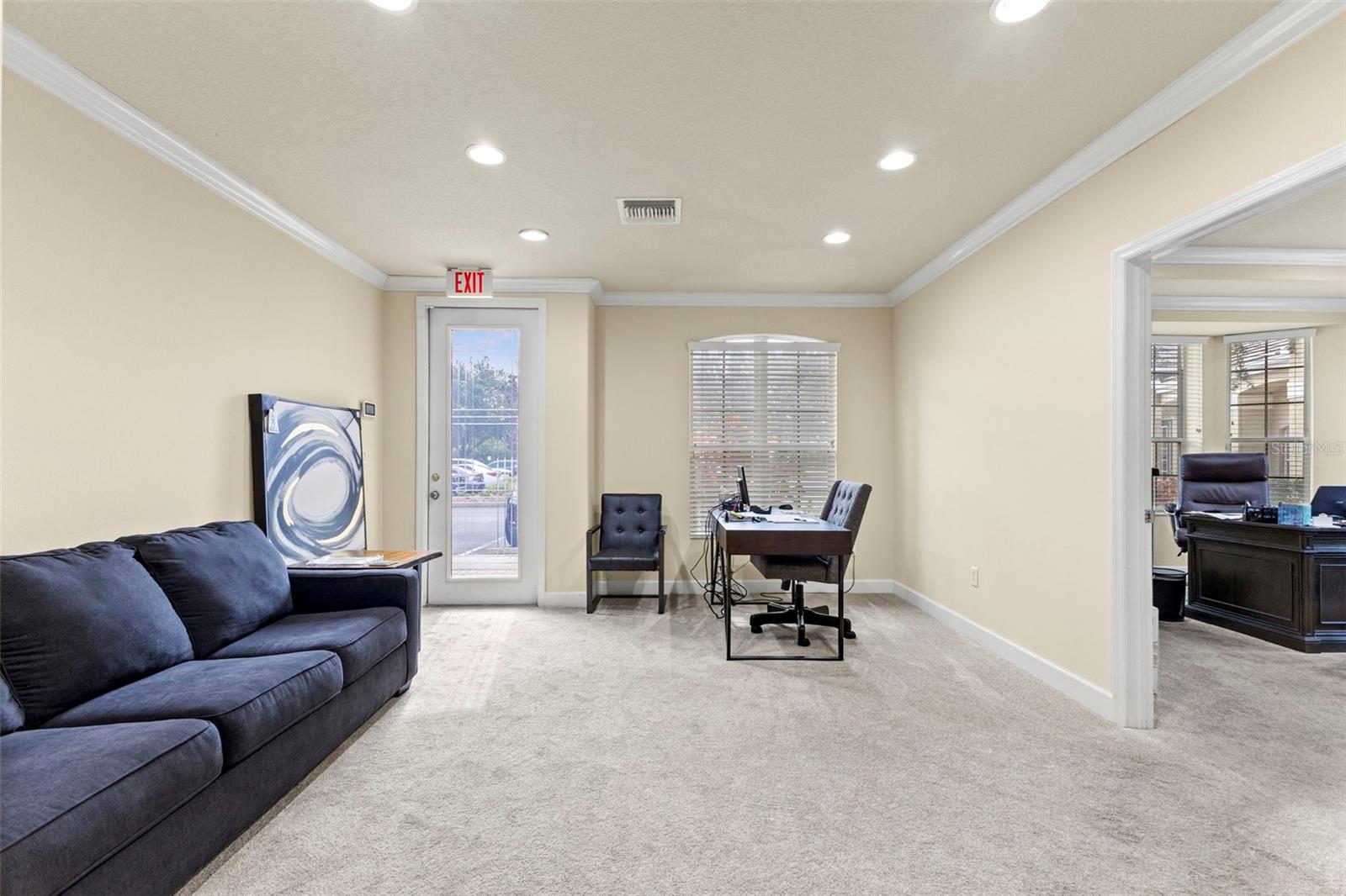 18544 N DALE MABRY HWY