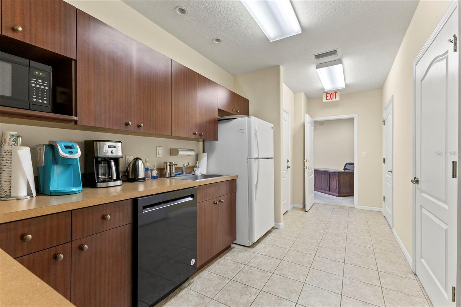 18544 N DALE MABRY HWY