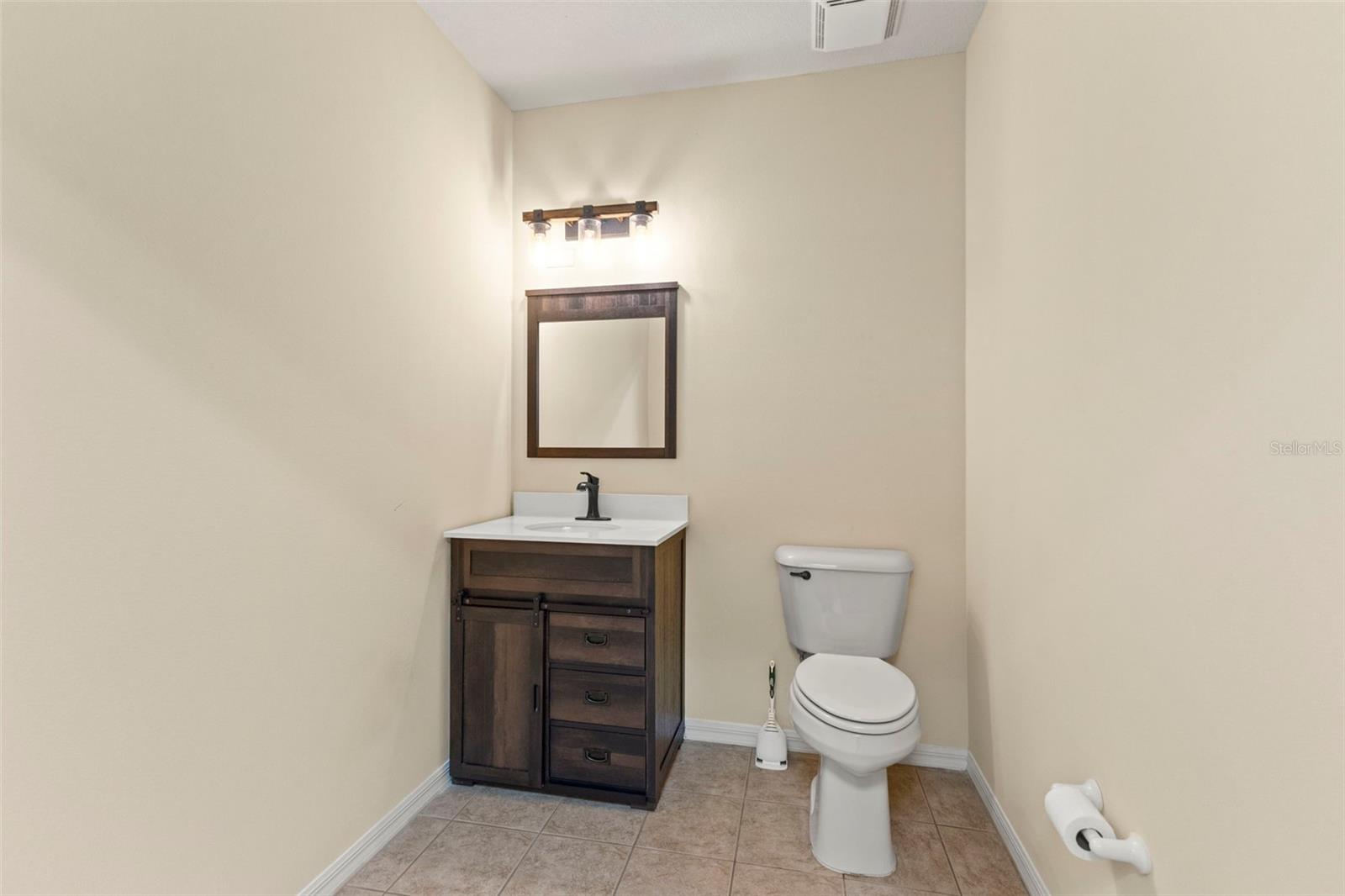 18544 N DALE MABRY HWY