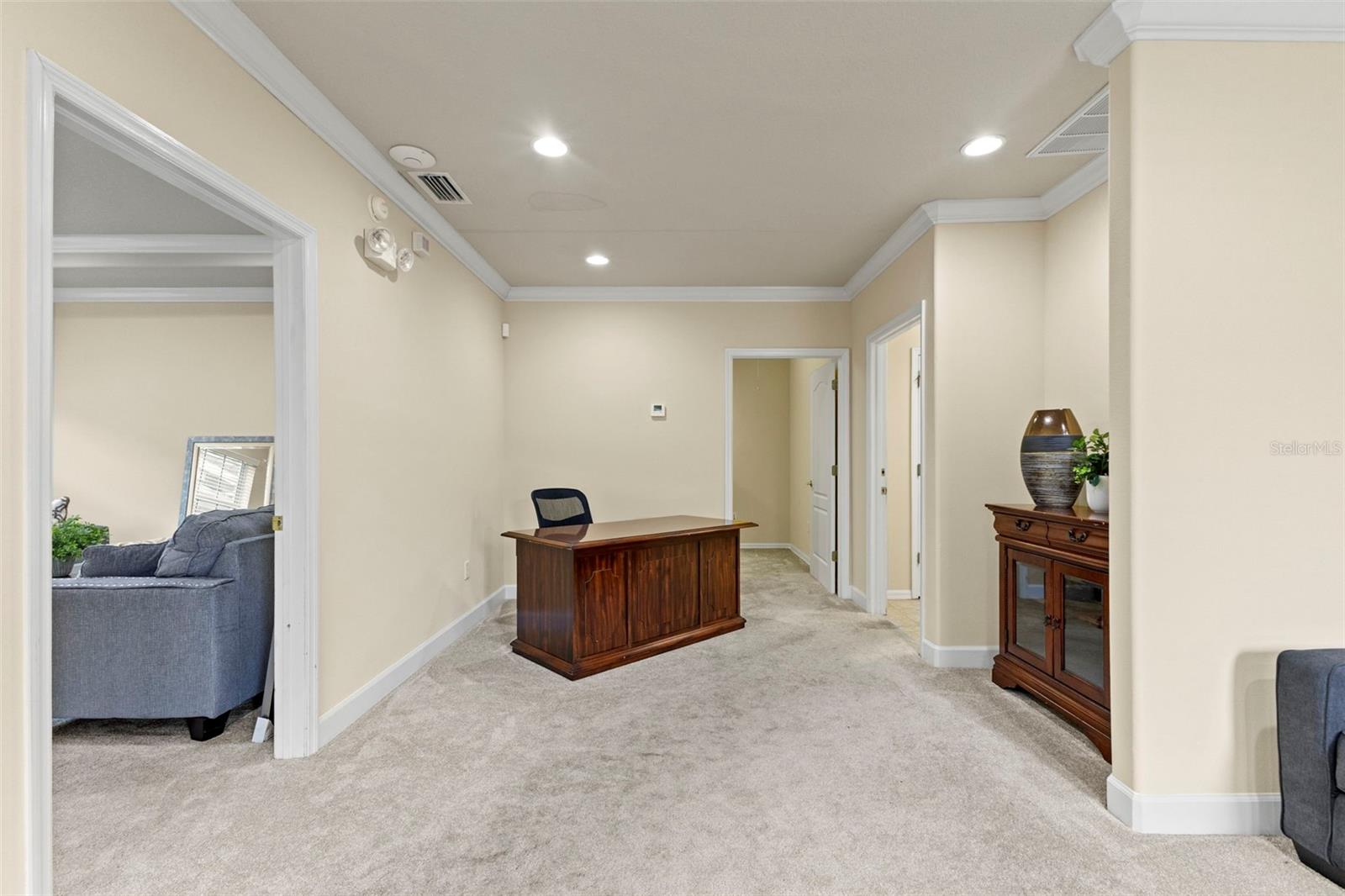 18544 N DALE MABRY HWY