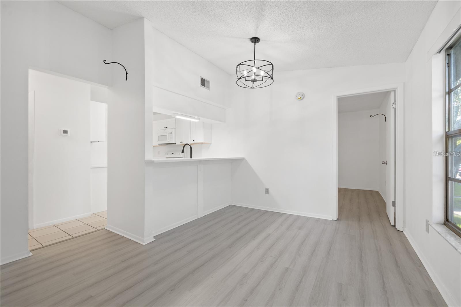 4004 DREAM OAK PL #203