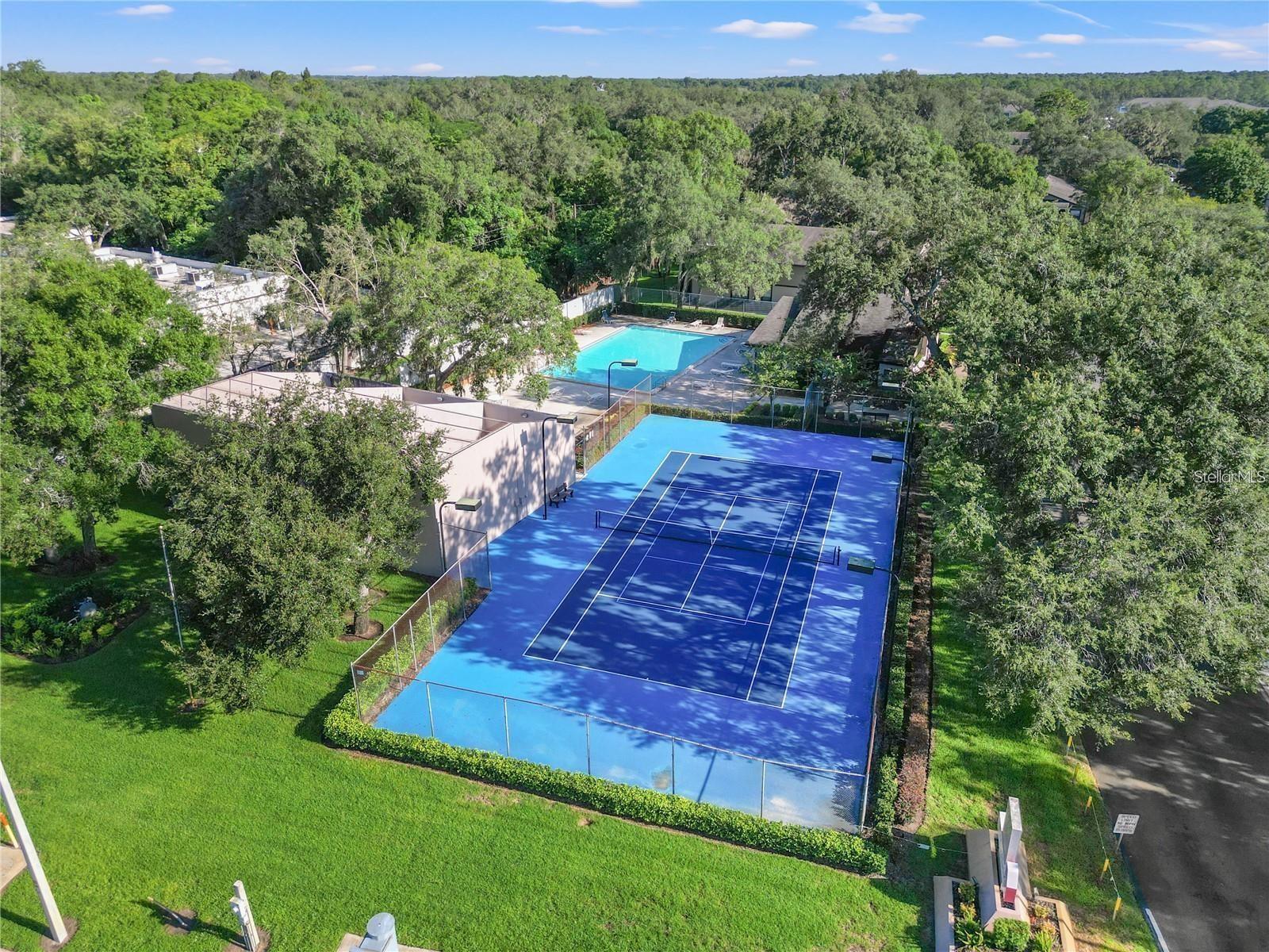 4004 DREAM OAK PL #203