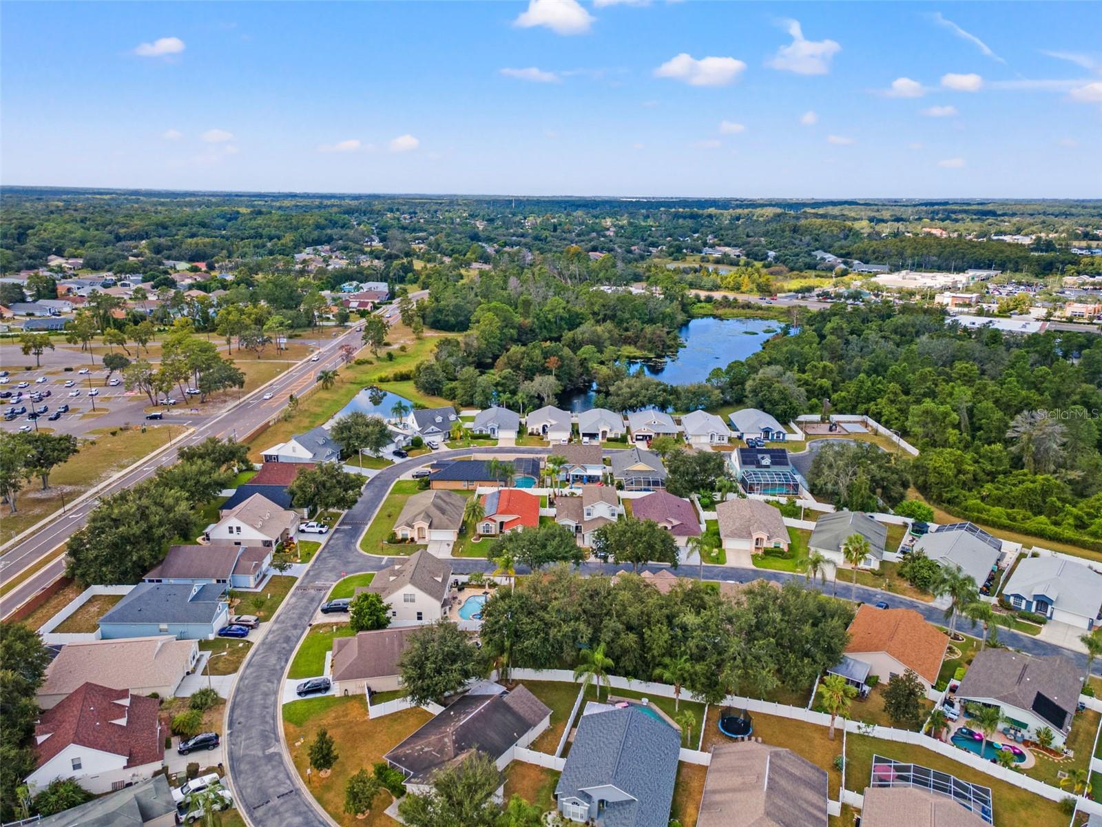 7949 FLORADORA DR