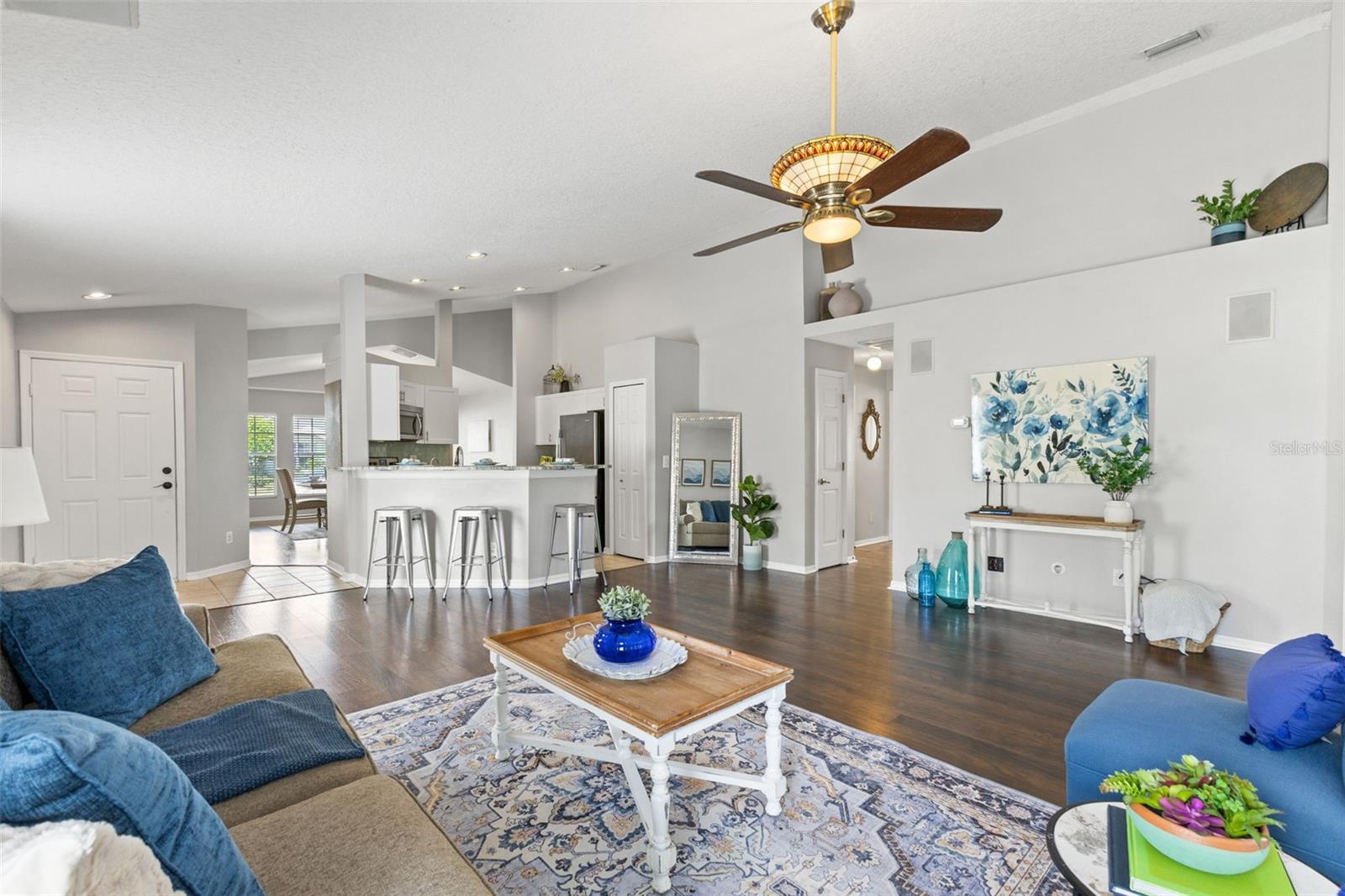 7949 FLORADORA DR