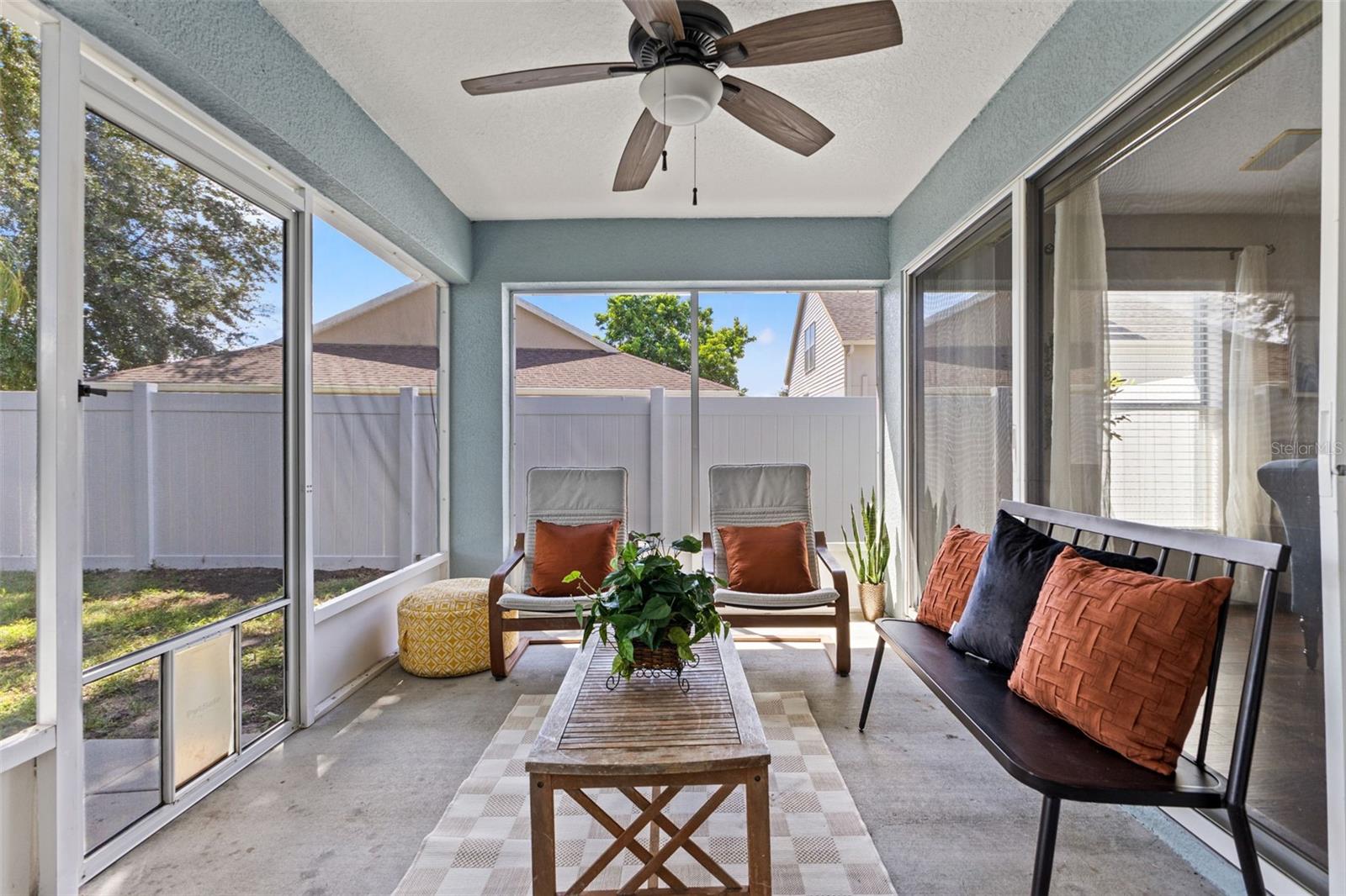 7949 FLORADORA DR