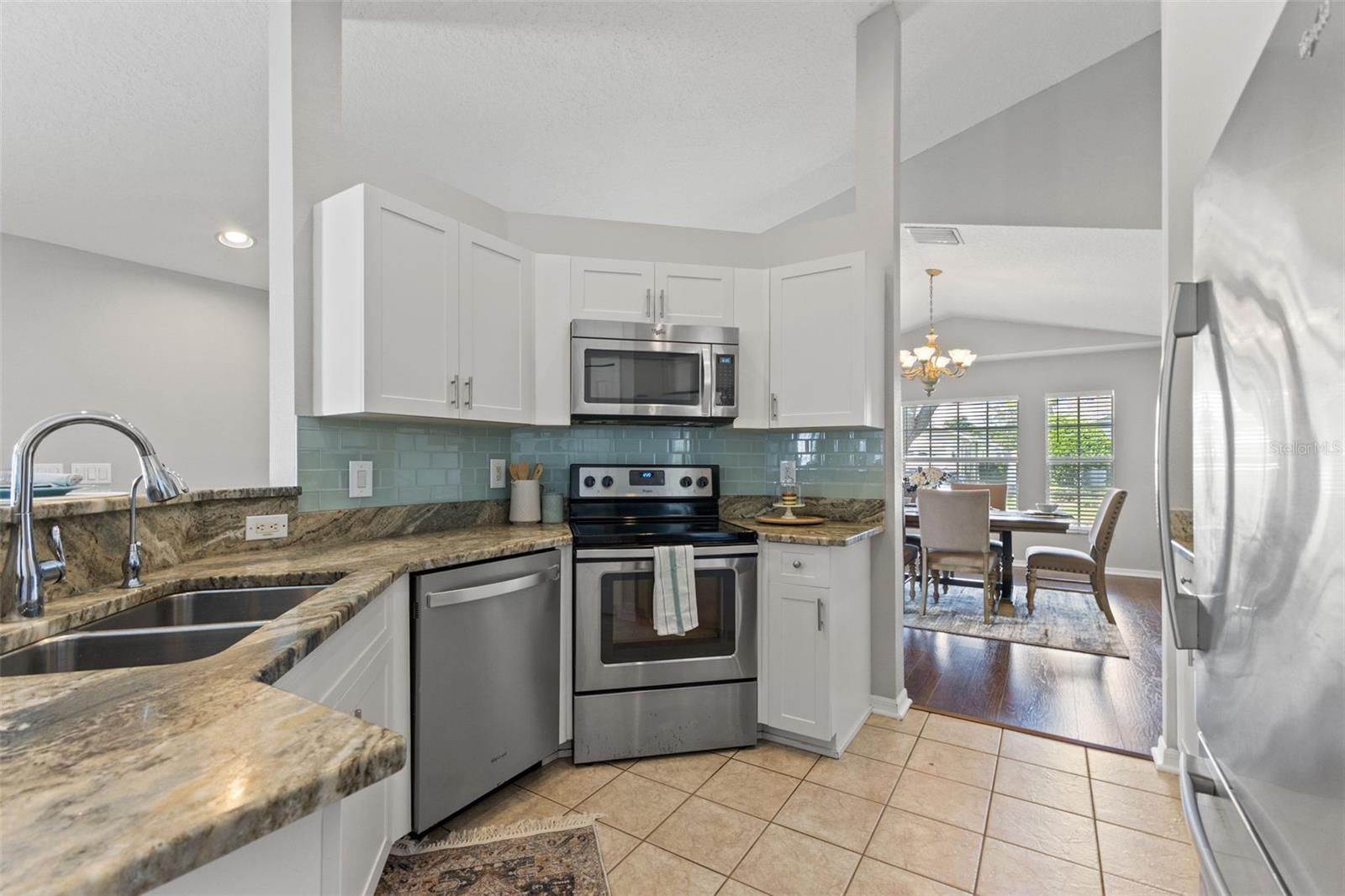 7949 FLORADORA DR