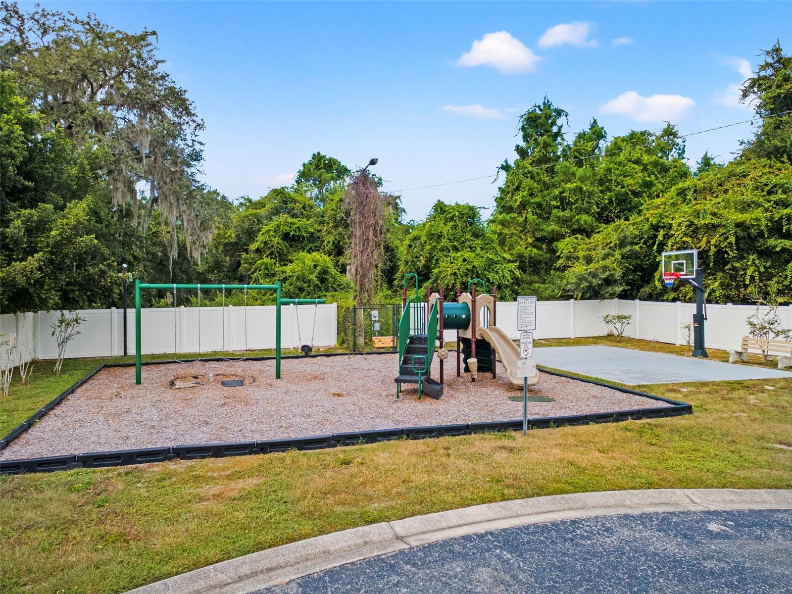 7949 FLORADORA DR