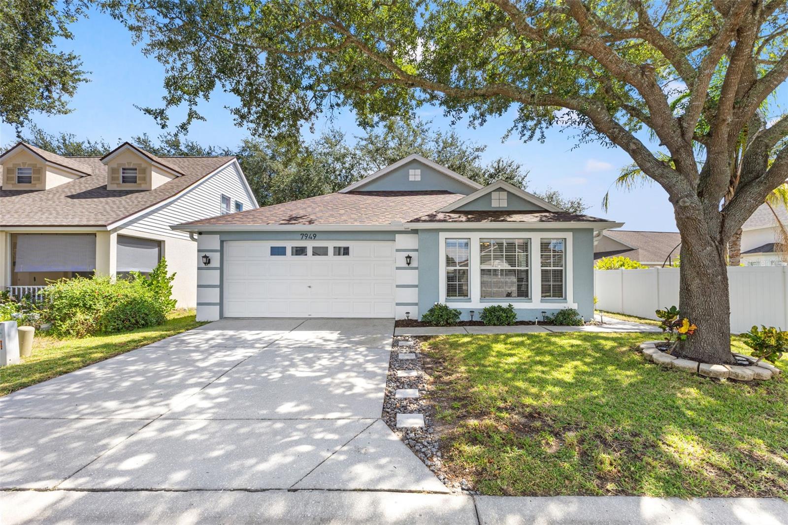 7949 FLORADORA DR