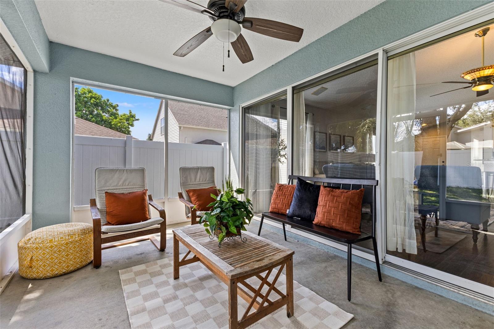 7949 FLORADORA DR