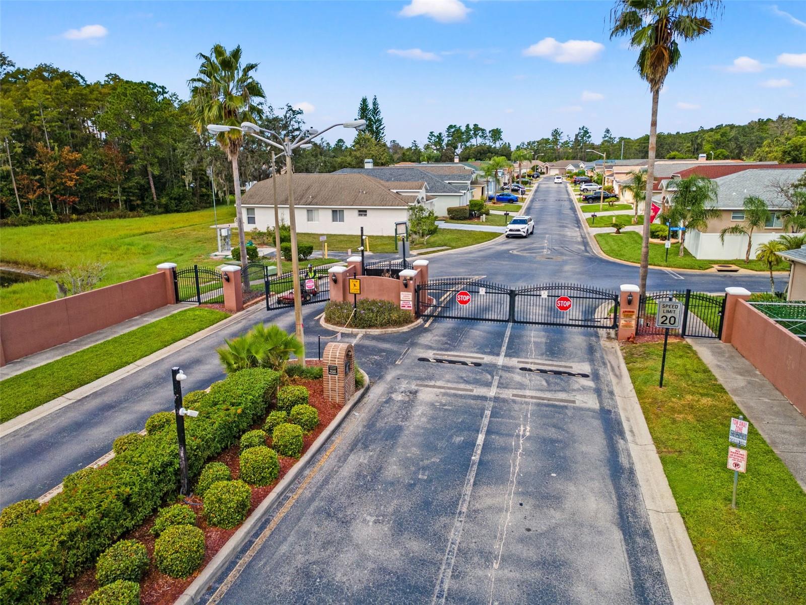 7949 FLORADORA DR