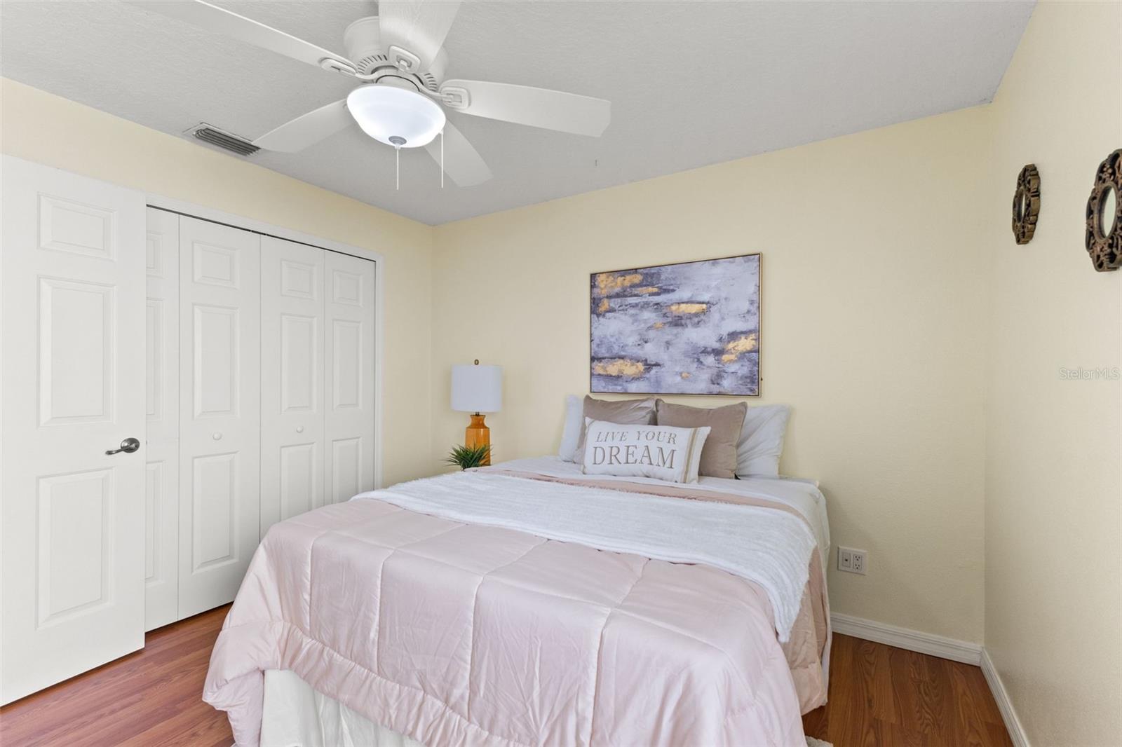 7949 FLORADORA DR