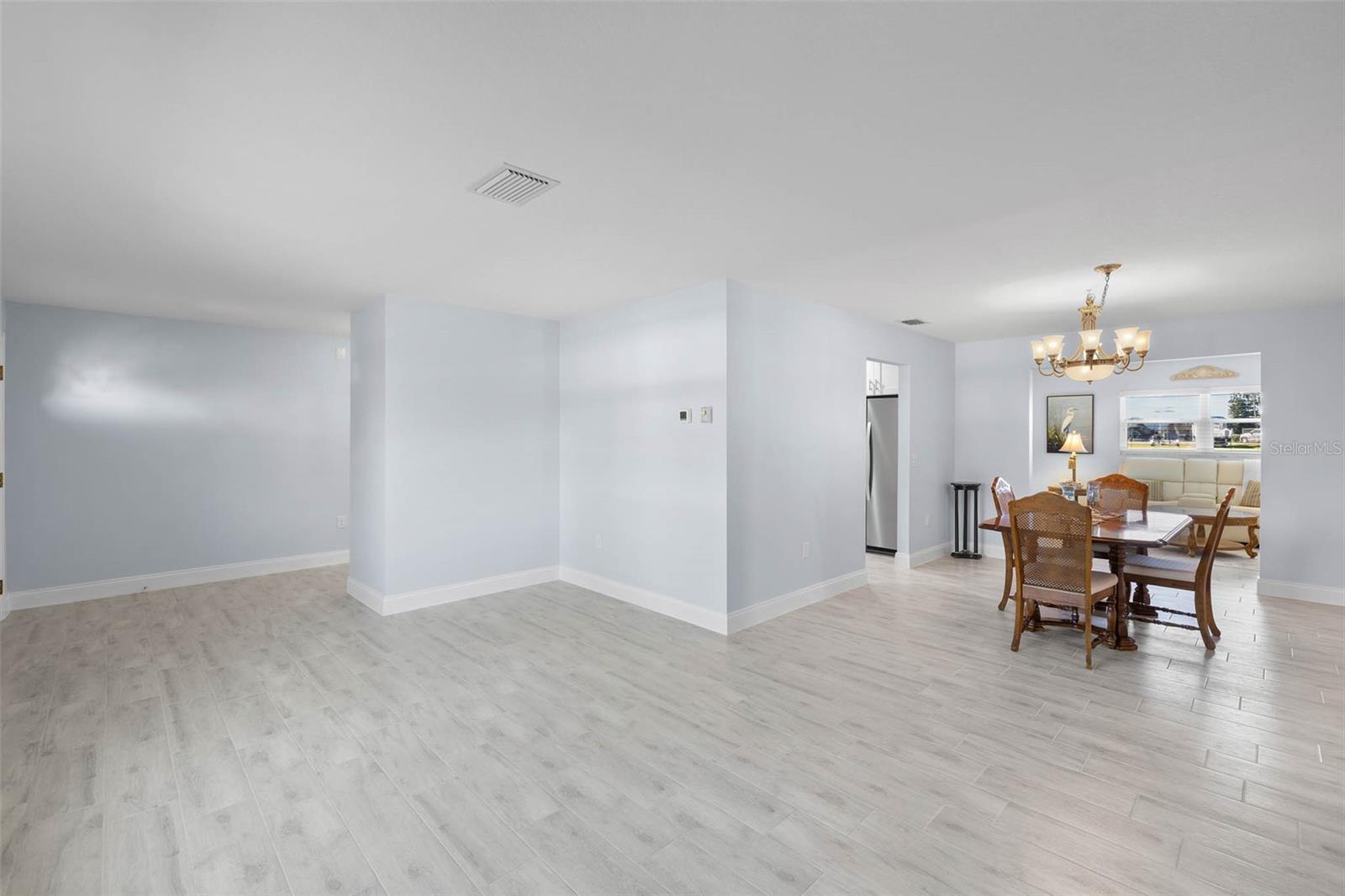 4151 CAMELIA DR