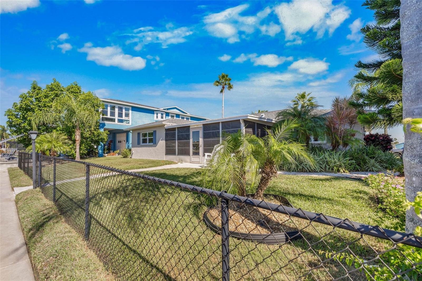 4151 CAMELIA DR