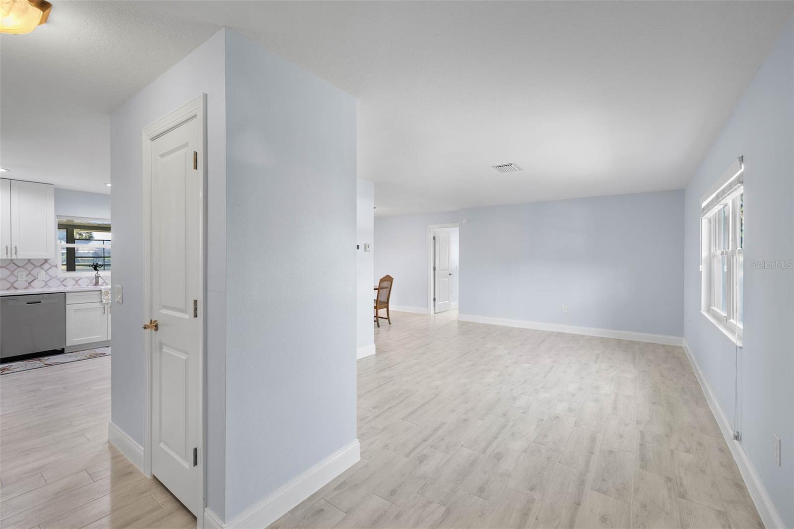 4151 CAMELIA DR
