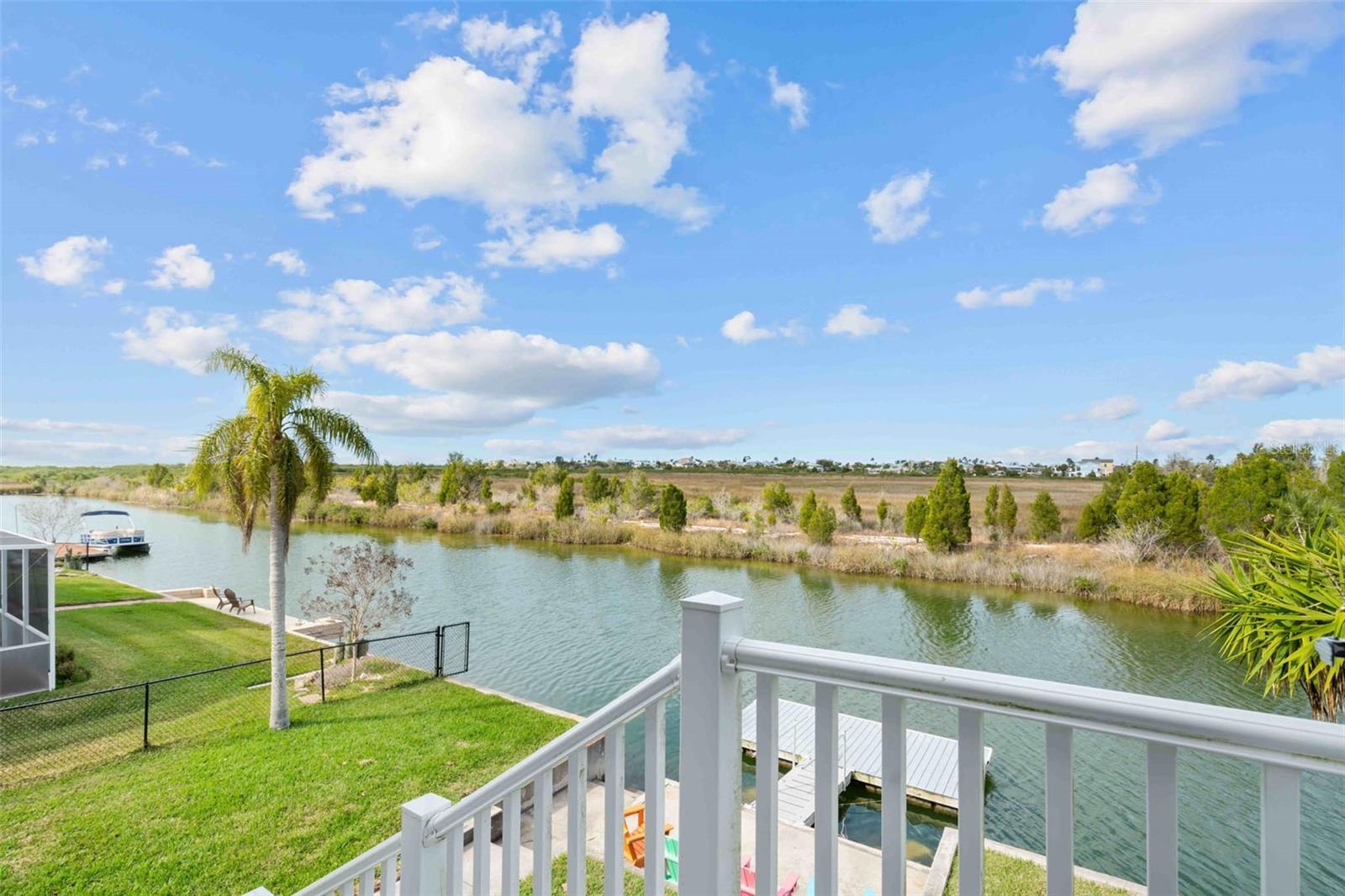 3460 CRAPE MYRTLE DR