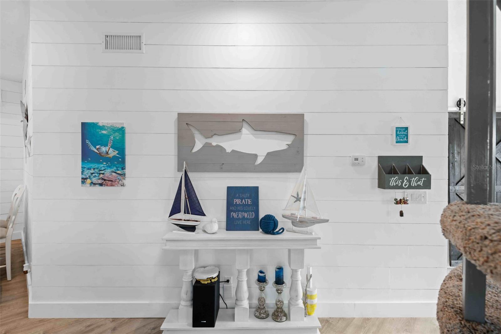 3460 CRAPE MYRTLE DR