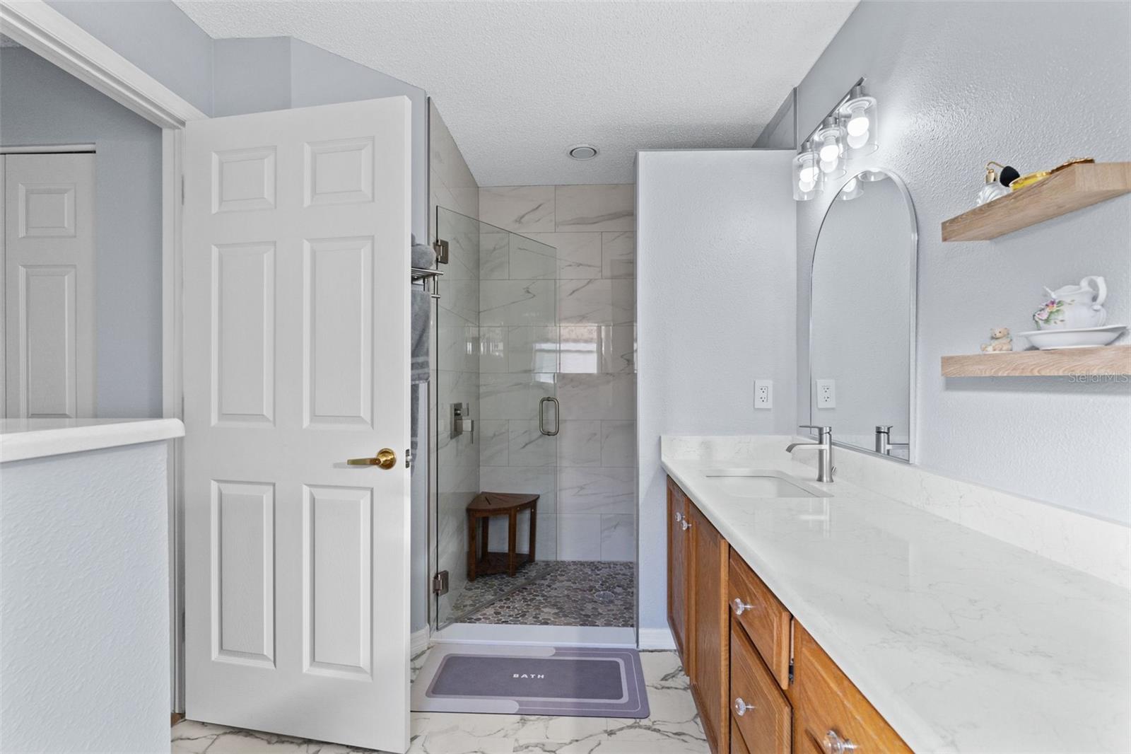 18041 WEBSTER GROVE DR