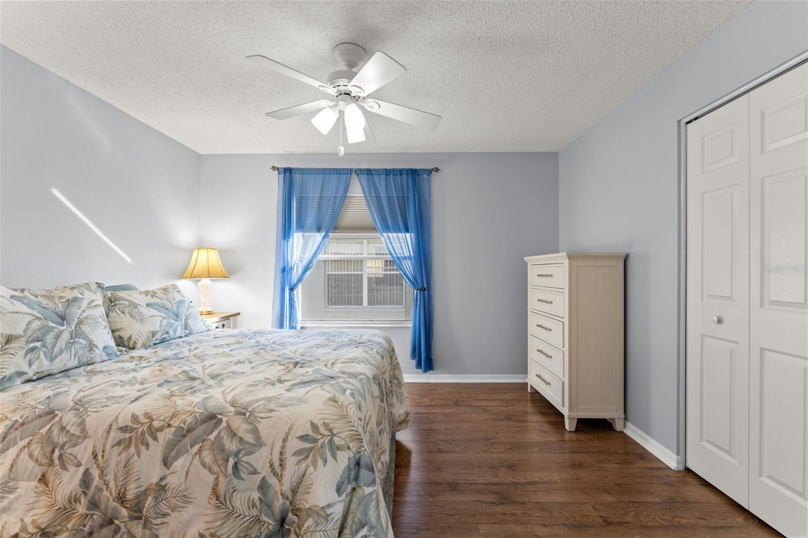 18041 WEBSTER GROVE DR