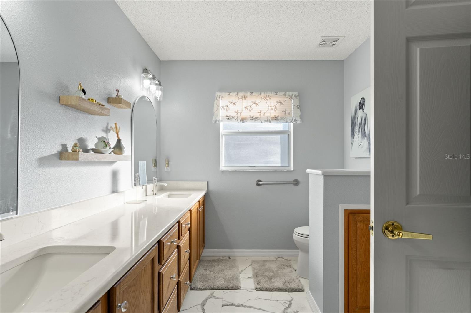 18041 WEBSTER GROVE DR