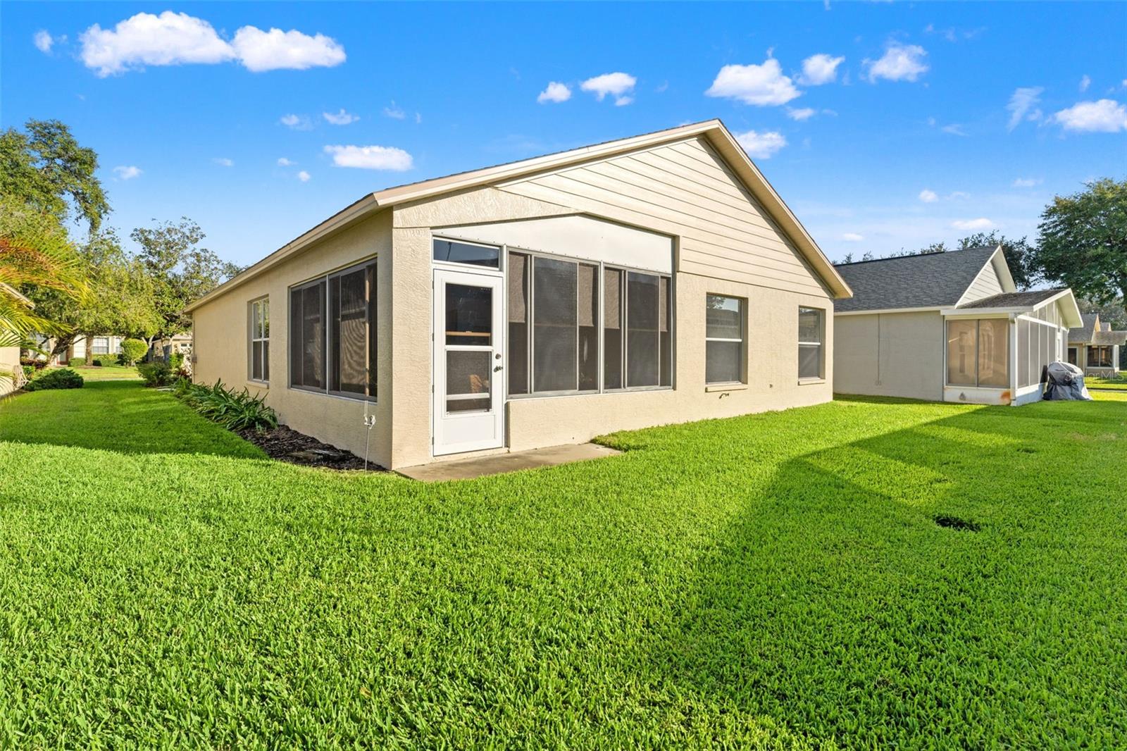 18041 WEBSTER GROVE DR