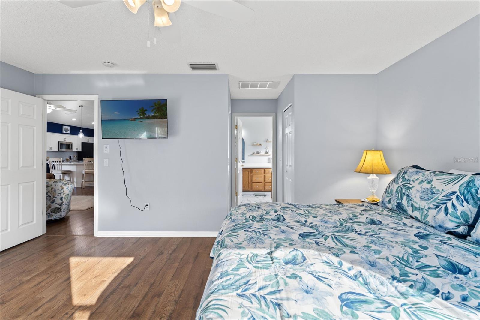 18041 WEBSTER GROVE DR