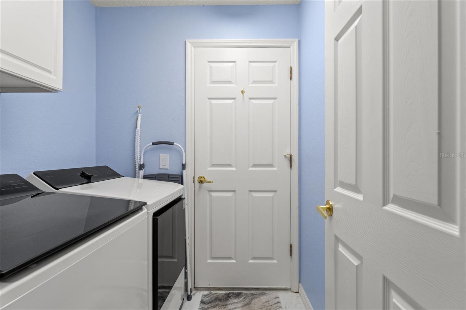 18041 WEBSTER GROVE DR