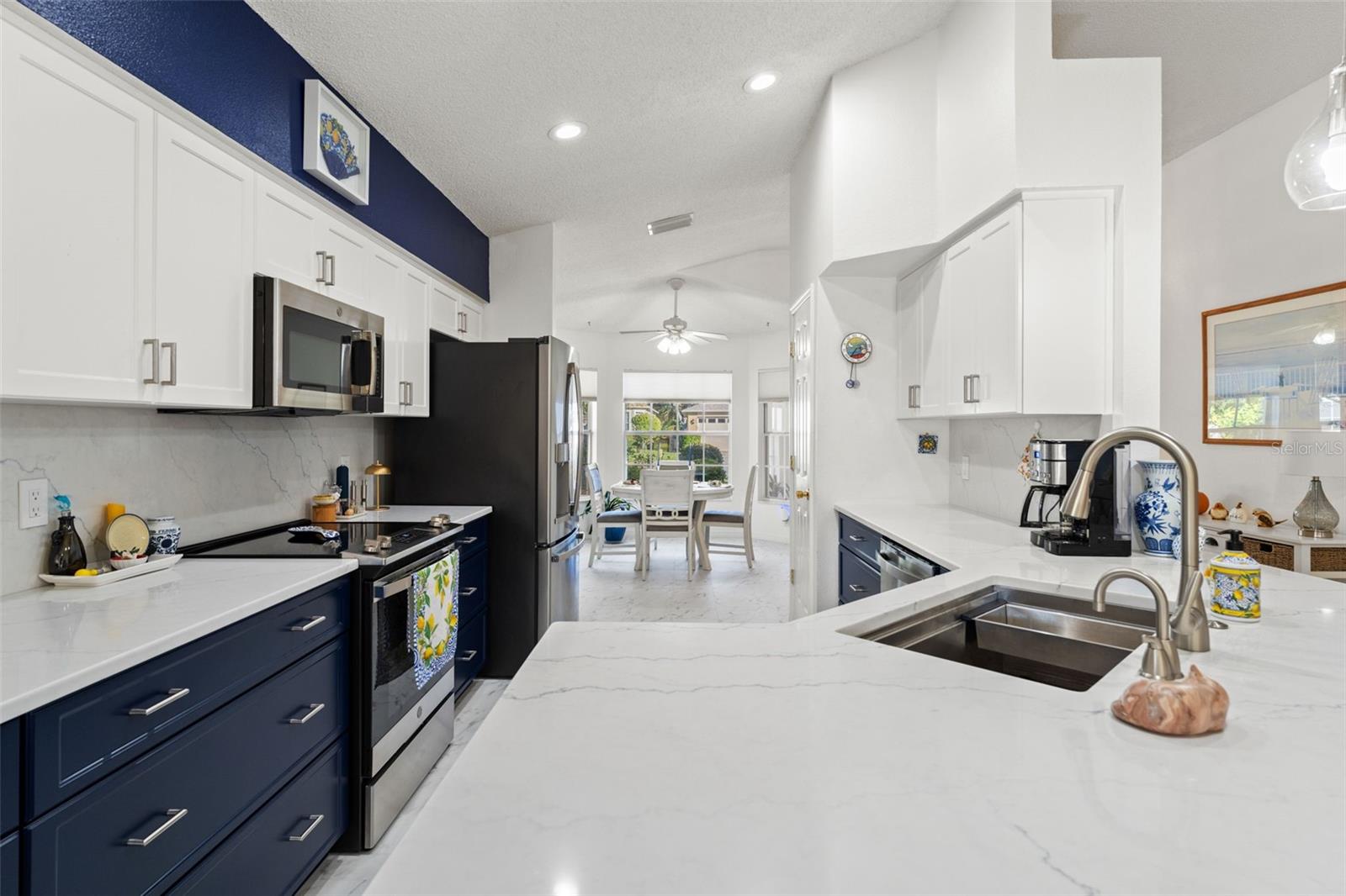 18041 WEBSTER GROVE DR