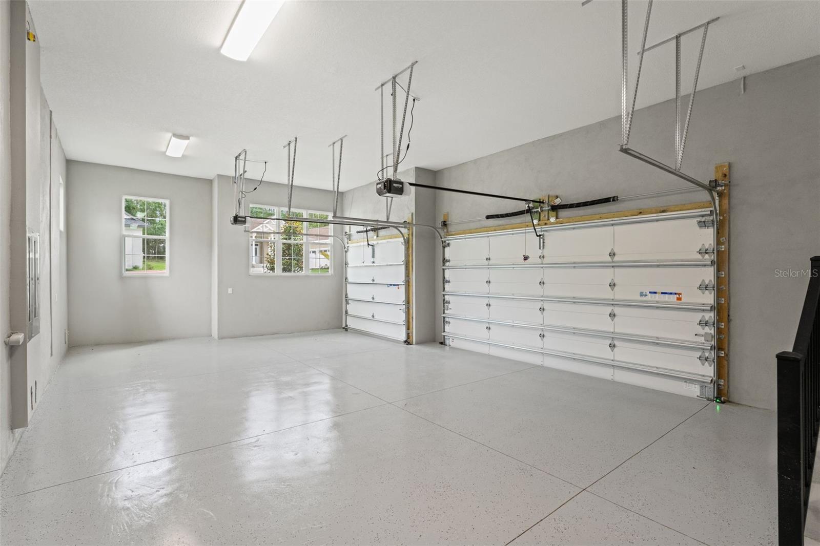 4522 MAJESTIC HILLS LOOP