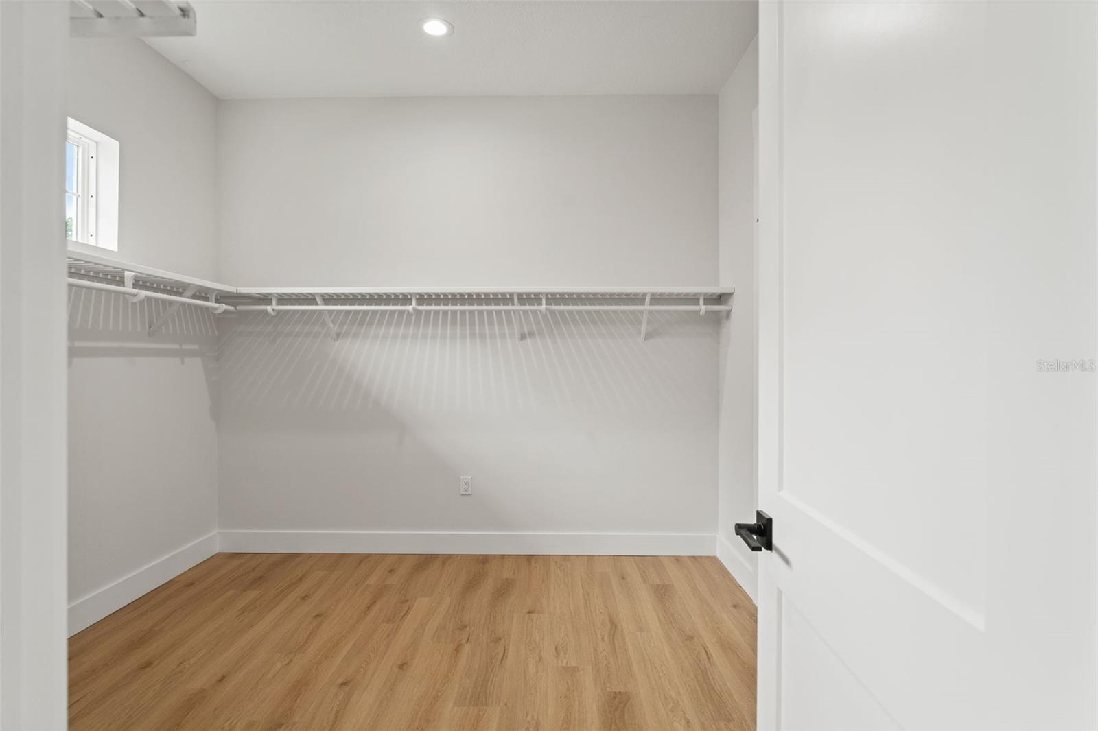 4522 MAJESTIC HILLS LOOP