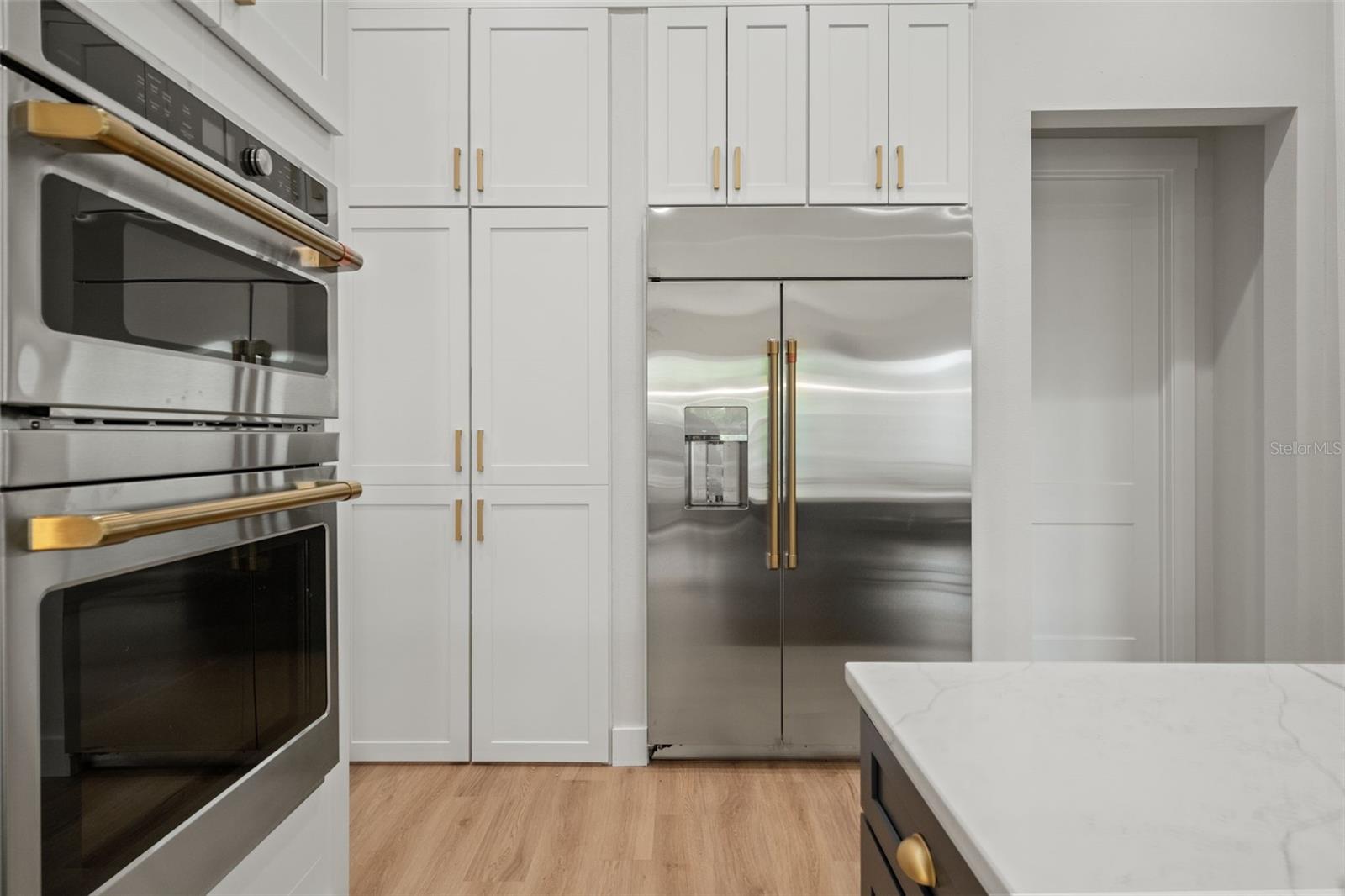 4522 MAJESTIC HILLS LOOP