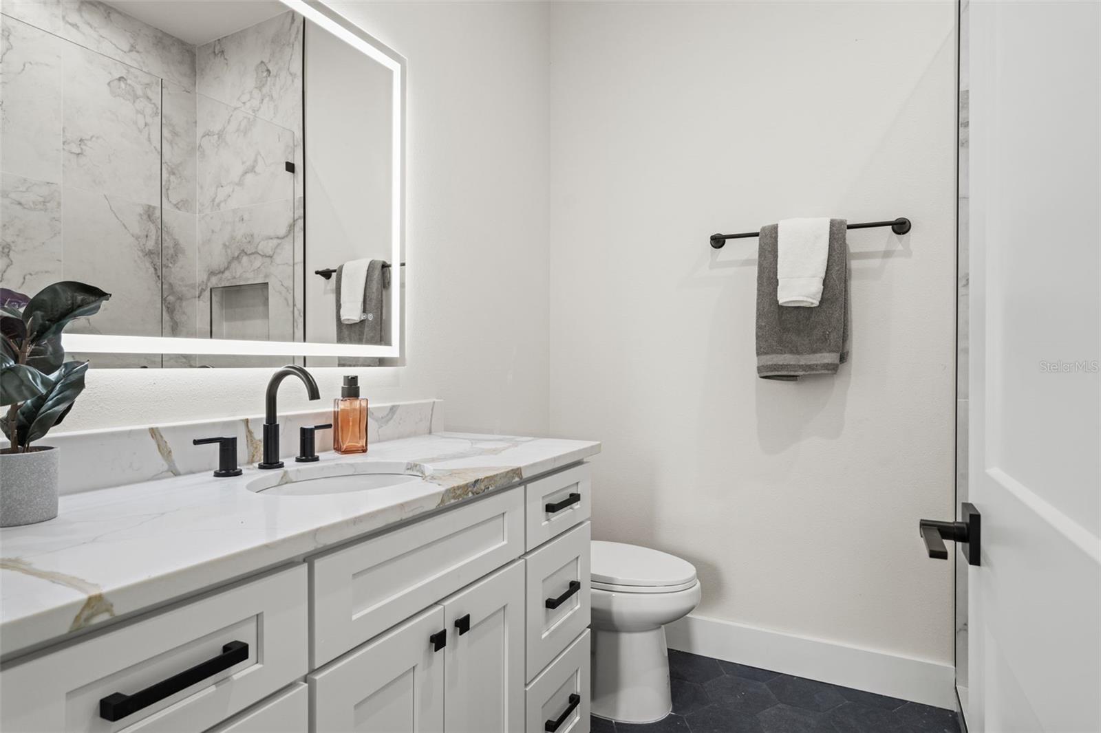 4522 MAJESTIC HILLS LOOP