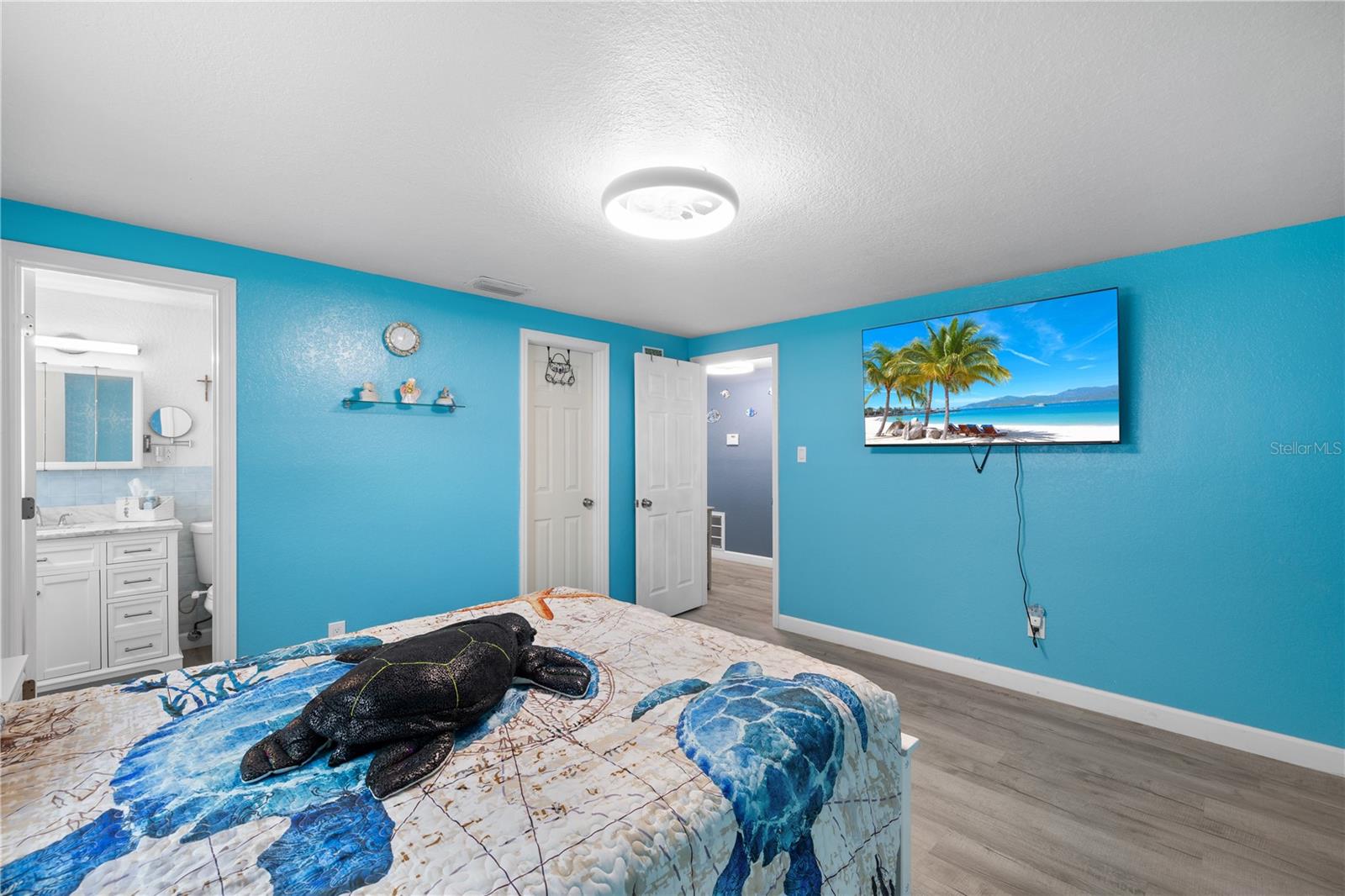 3336 GULFVIEW DR