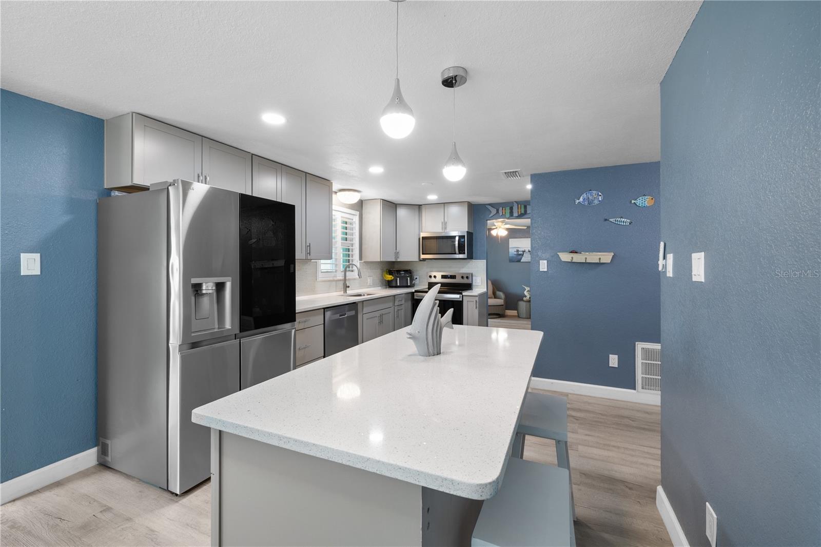 3336 GULFVIEW DR
