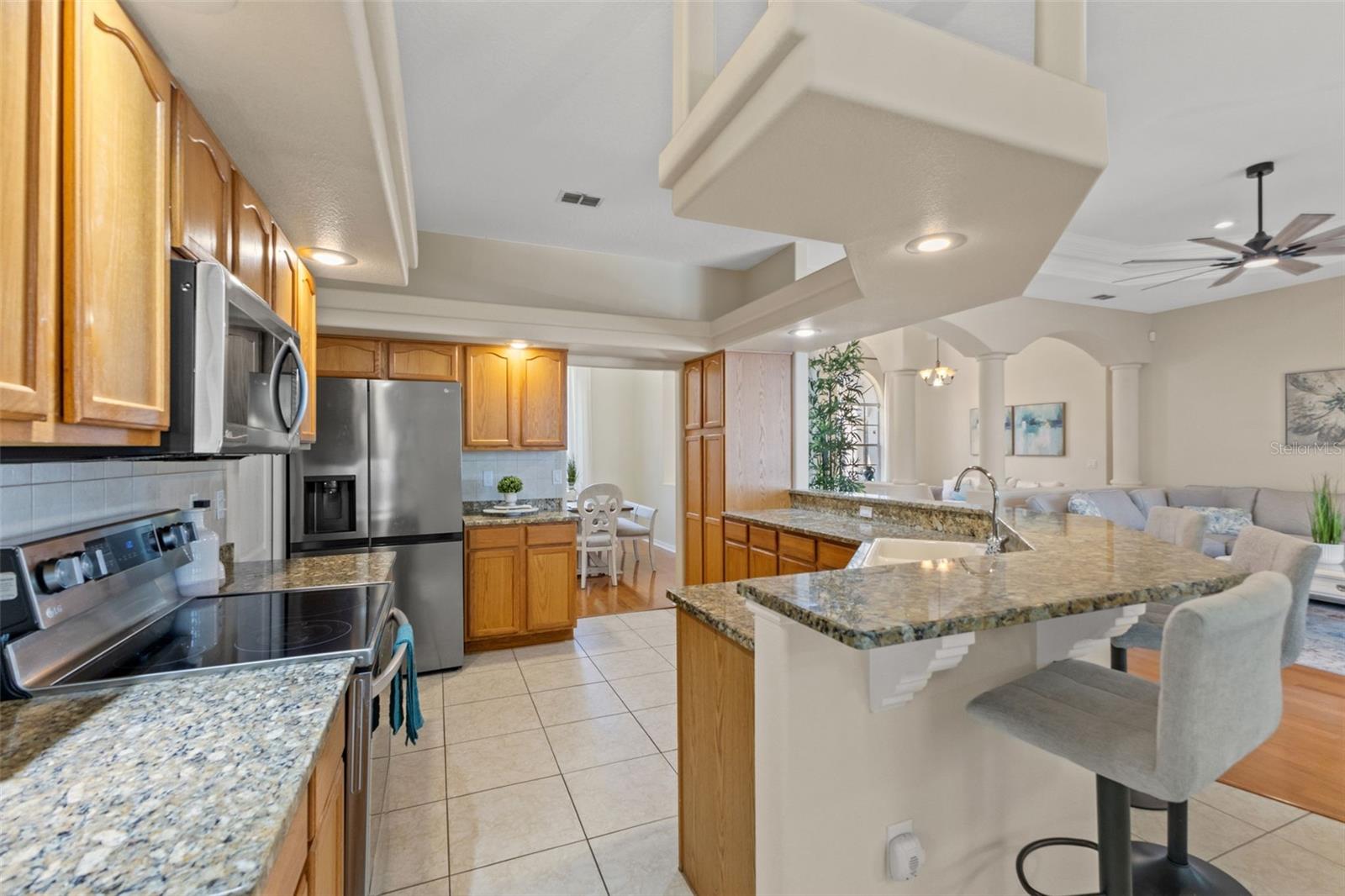 14071 LINDEN DR